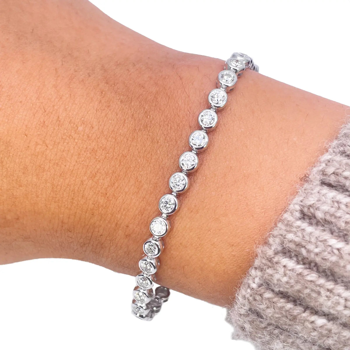 14ct White Gold Natural Diamond Bezel Tennis Bracelet 3.95ct 7 inches Diamond Bracelets