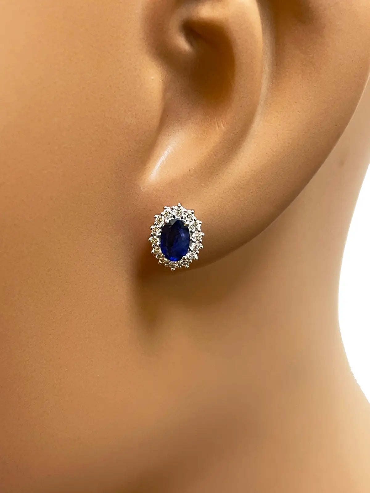 18ct White Gold Natural Blue Sapphire & Diamond Oval Cluster Earrings 1.30ct