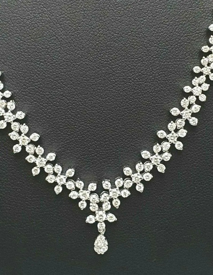 18Carat White Gold Diamond Necklace & Earrings 4.63cts 