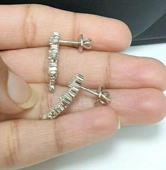 18Carat White Gold Diamond Necklace & Earrings 4.63cts 