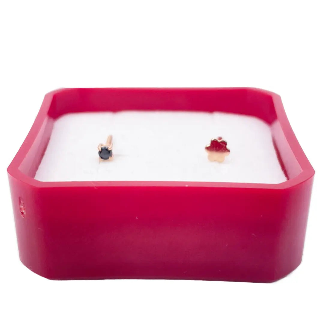 18ct Rose Gold & Black Diamond Nose Stud / Nose Pin 0.05 Carats 4-Claw 2.0 mm 