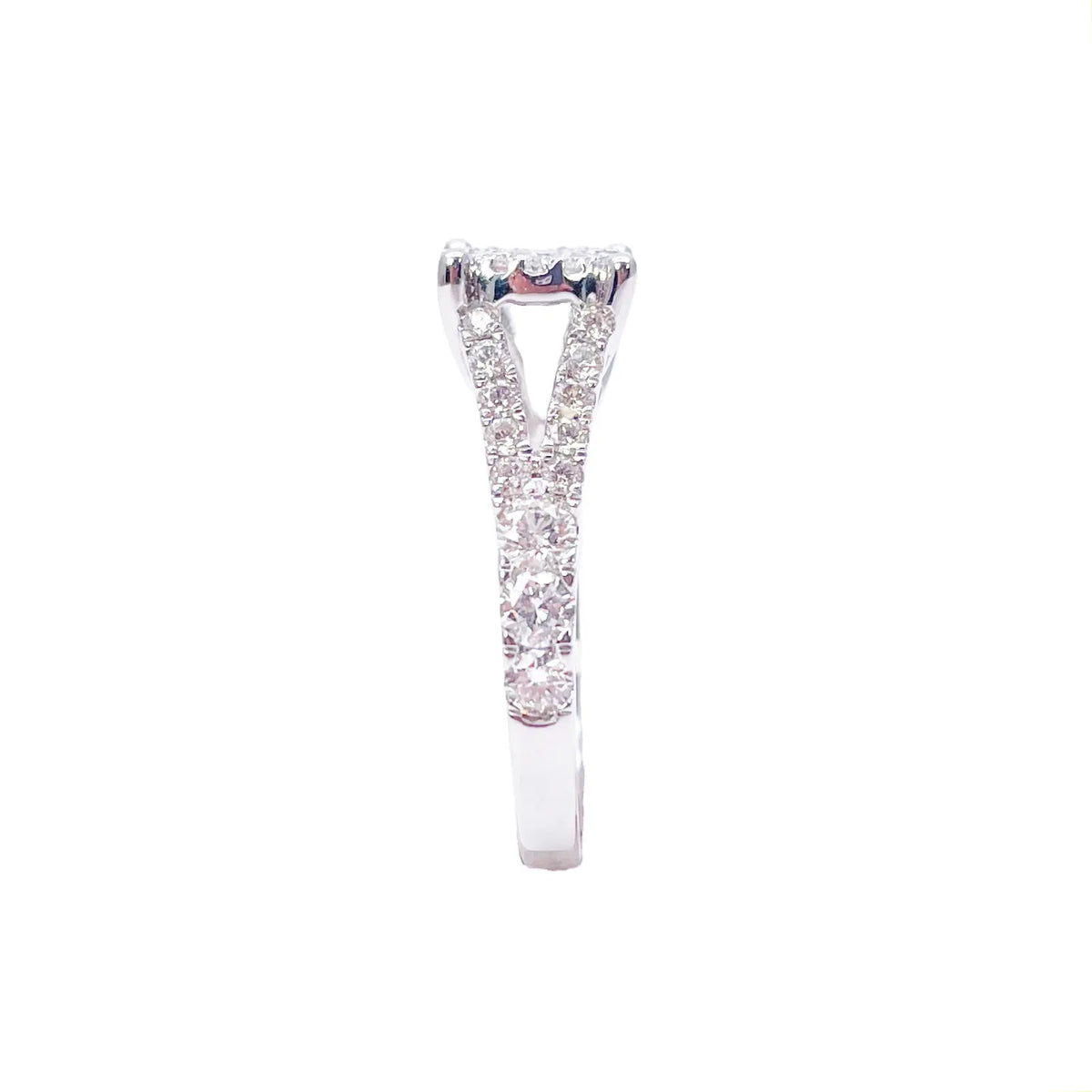 18ct White Gold Natural Round Diamond Cluster Split Shank Ring 1.00ct  Diamond Ring