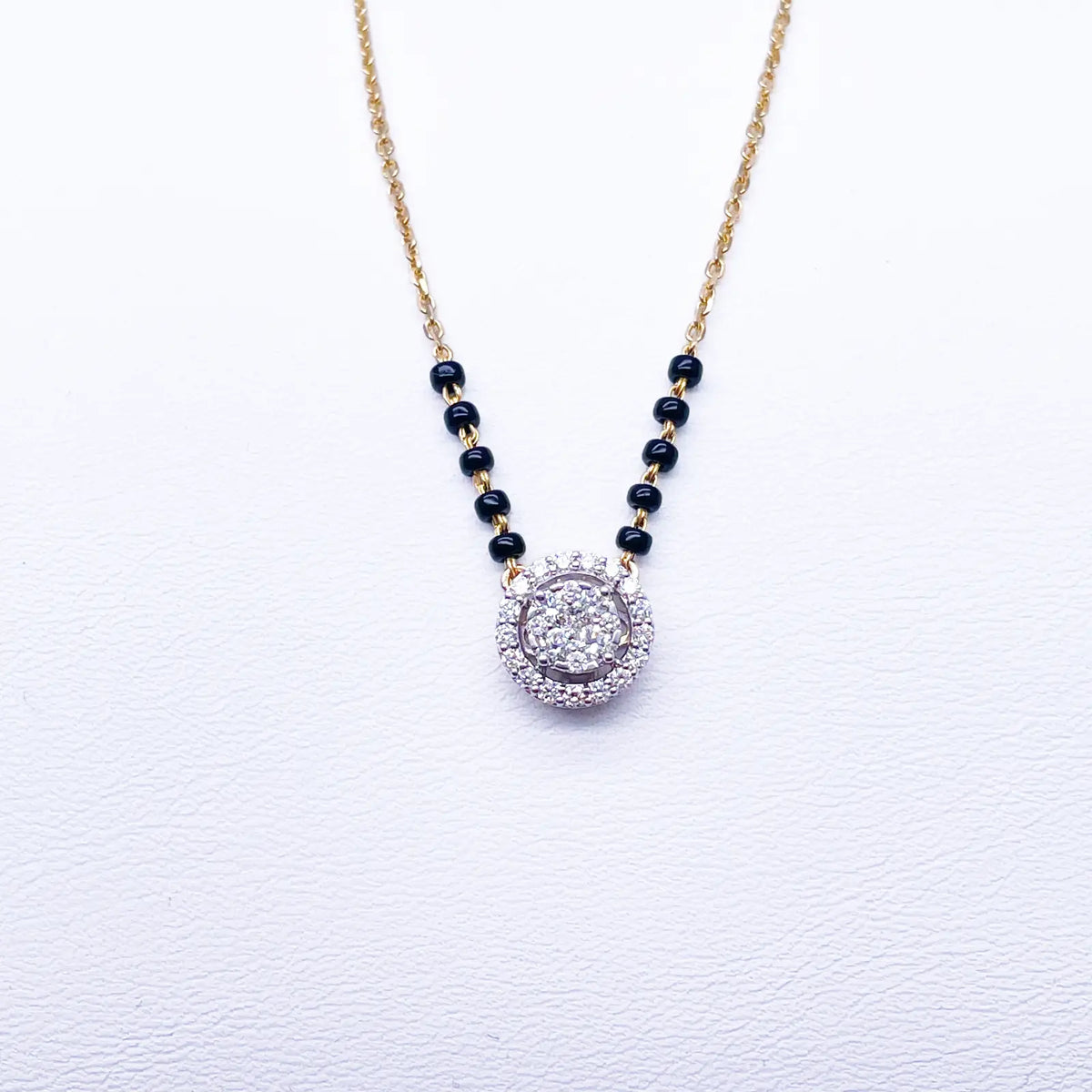 18ct Yellow Gold Natural Diamond Cushion Pendant Mangalsutra Necklace 0.45ct IGI  Mangalsutra Chains