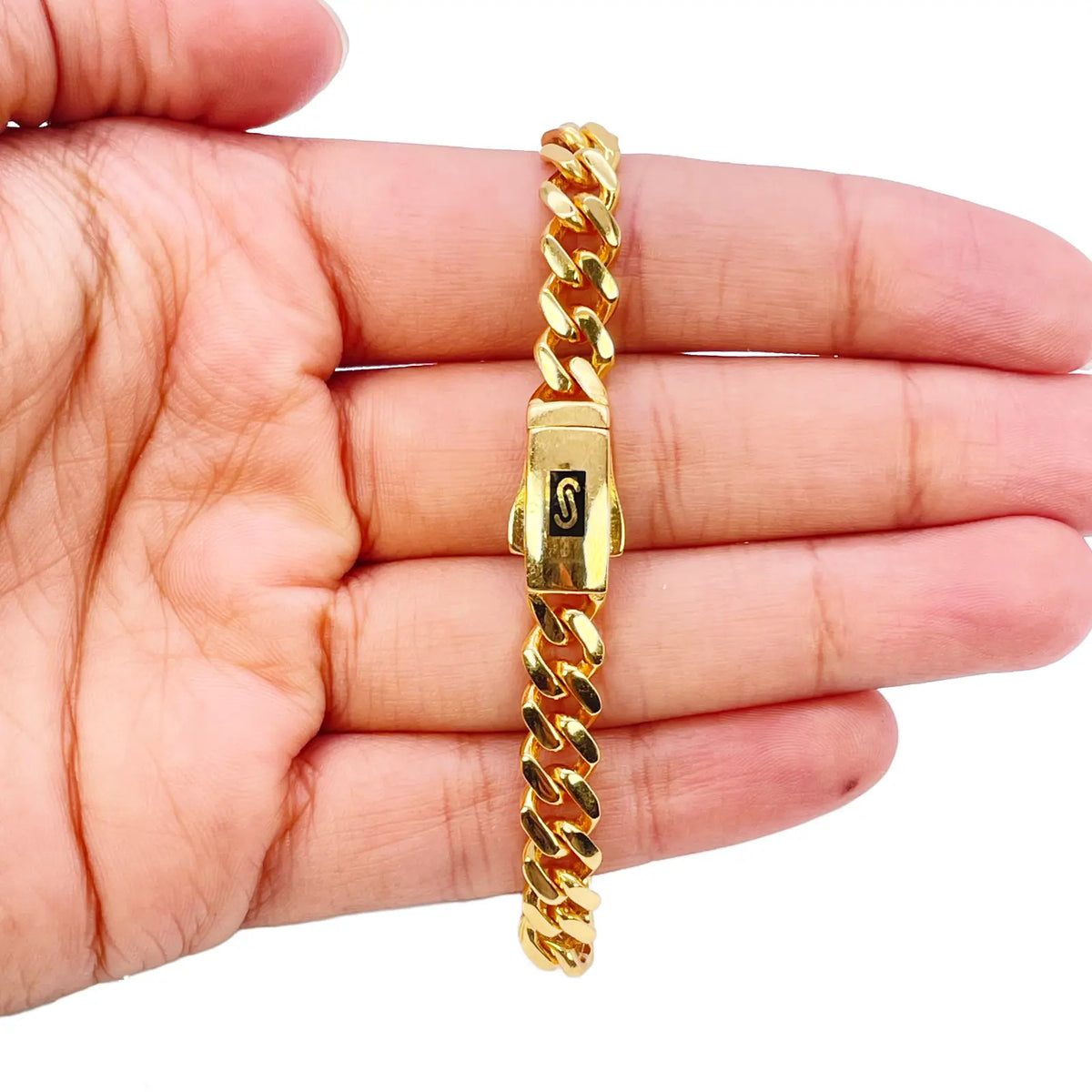 22ct Gold Cuban Bracelet Curb Link Lightweight 7.5 Inches 6.8mm Wide 