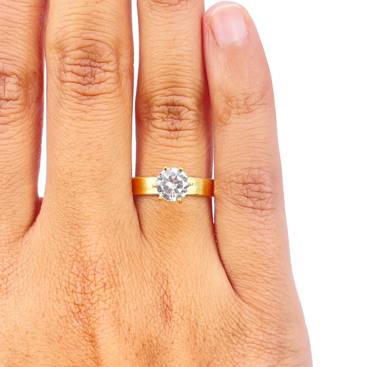 22ct Gold Cubic Zirconia Solitaire Ring 6-Claw 7mm Width 