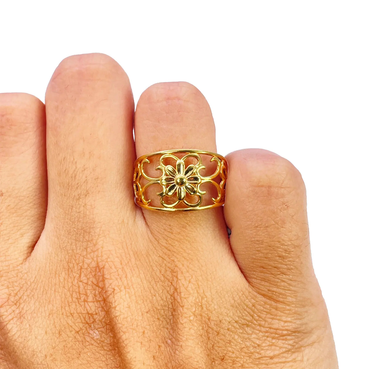 22ct Gold Floral Ring High Polished Design 12mm Width Size M 
