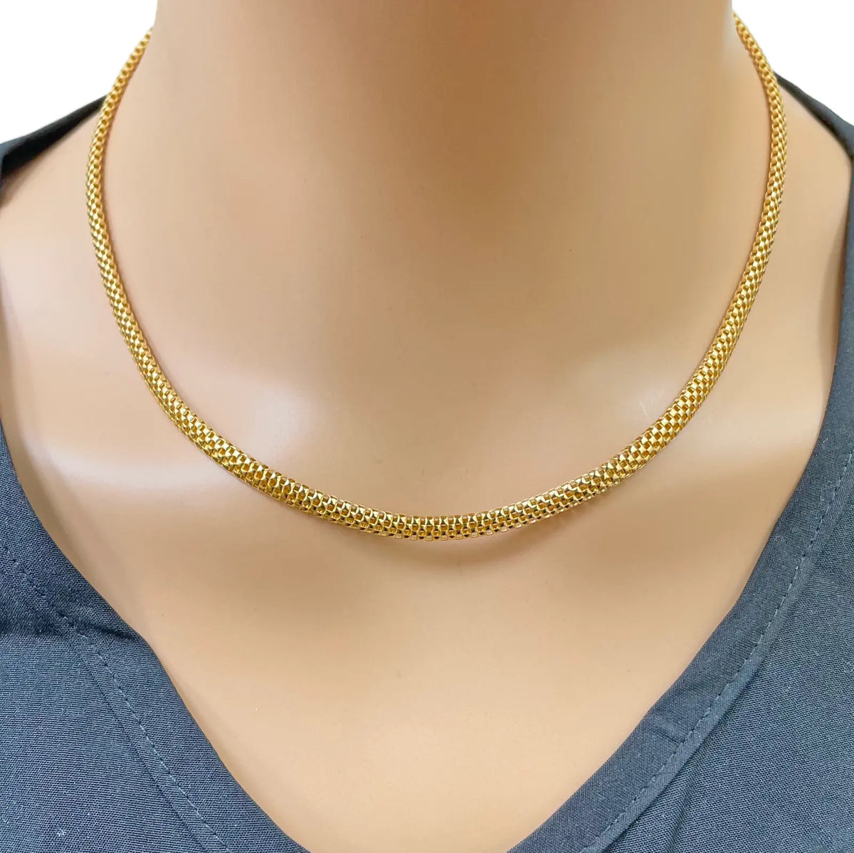22ct Gold Square Mesh Chain High Polished Flat Necklace 18.5 Inches 4mm Width 