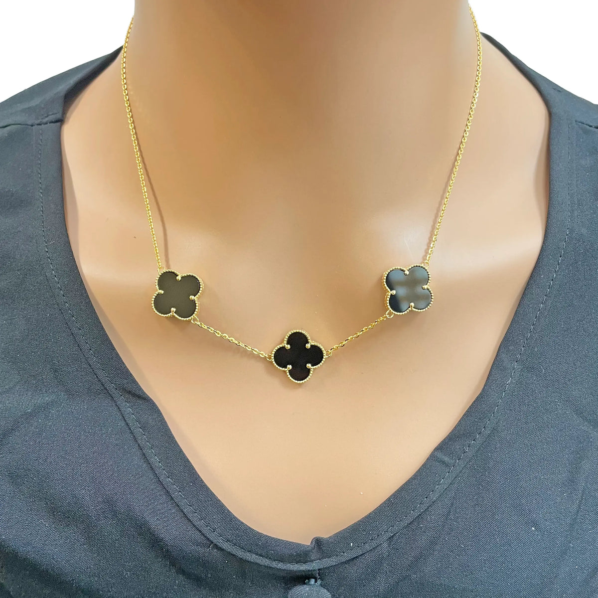 22ct Yellow Gold Black Onyx Clover Necklace 18 Inches  Diamond Bracelets