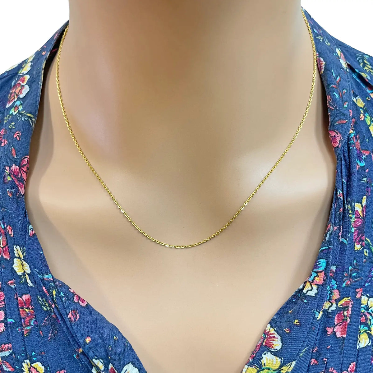 22ct Yellow Gold Cable Link Chain 17 inches 0.9mm Width 