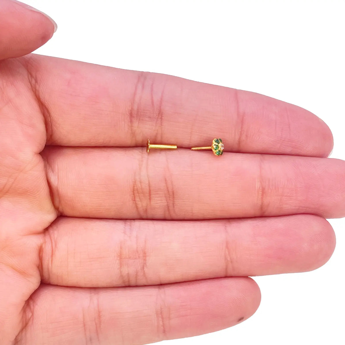 22ct Yellow Gold Cubic Zirconia Floral Green Stone Nose Pin/Stud 4mm Width 