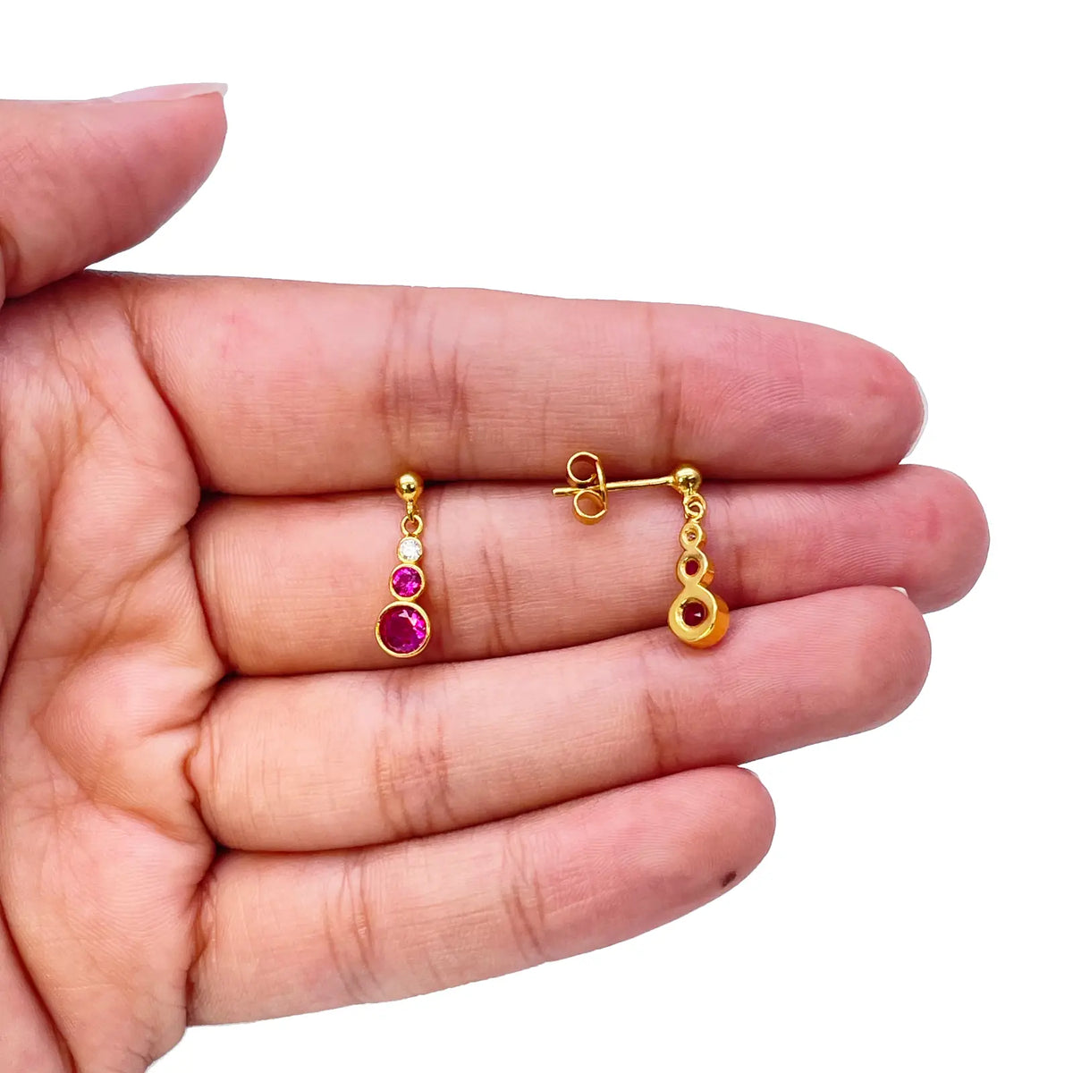 22ct Yellow Gold Drop Red Bubble Pendant & Chain With Matching Drop Earrings 