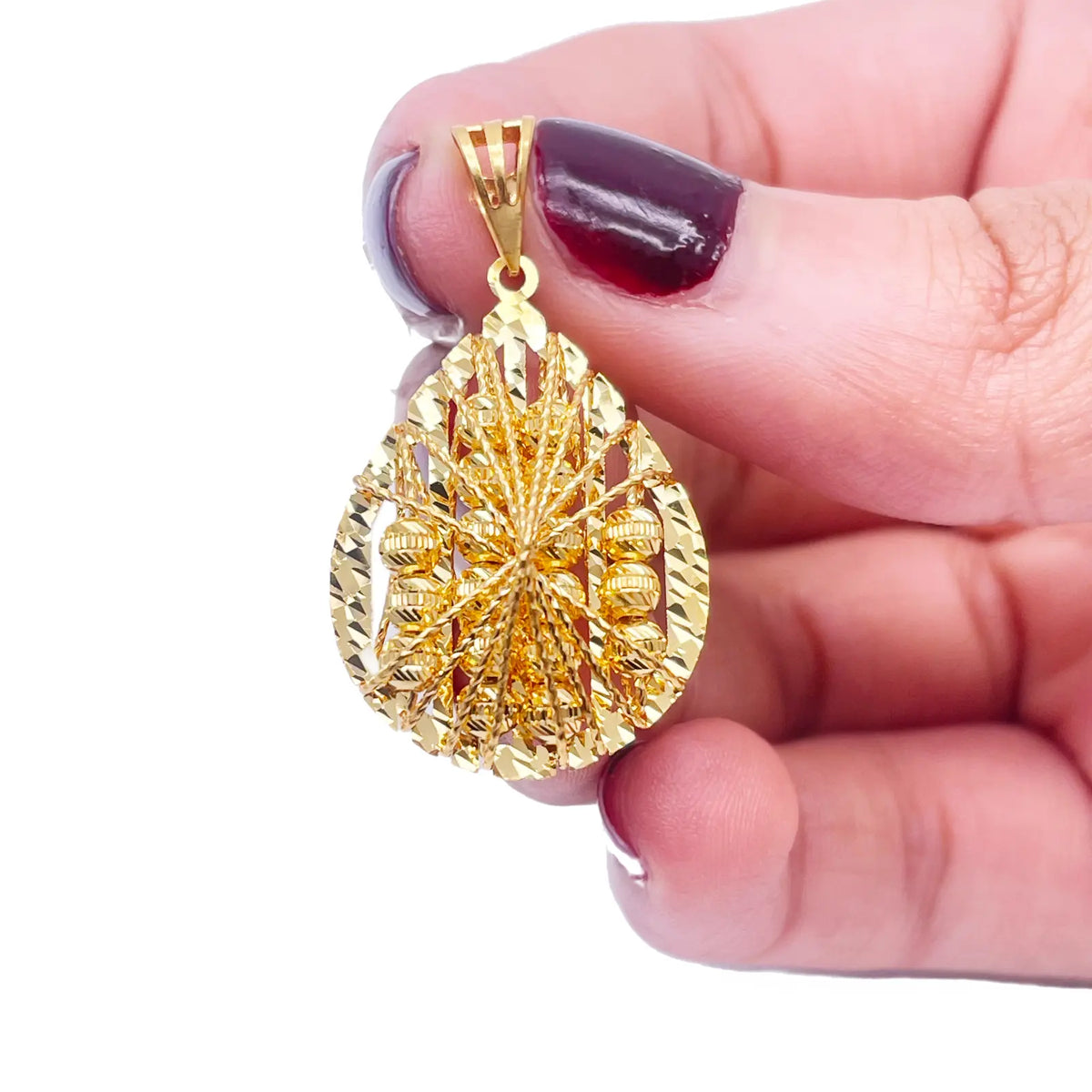 22ct Yellow Gold Sparkly Diamond Cut Mesh Beaded Pear Pendant 