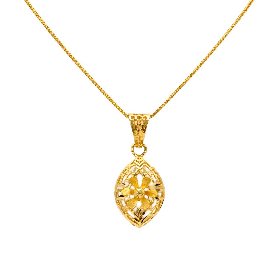 22ct Yellow Gold Diamond Cut Open Lattice Eye Shape Daisy Floral Pendant