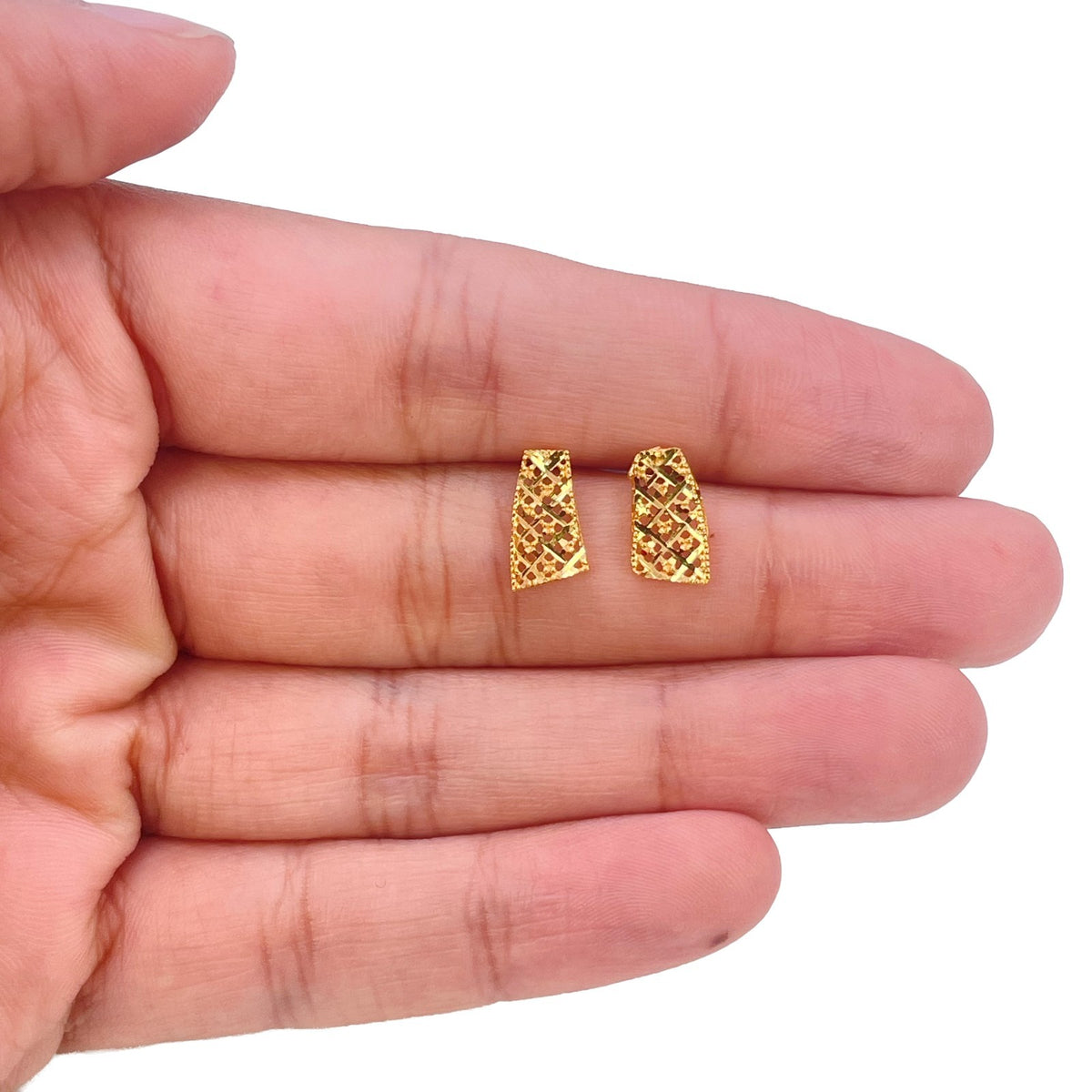 22ct Yellow Gold Scarf Knot Necklace & Earring Set Textured Panels