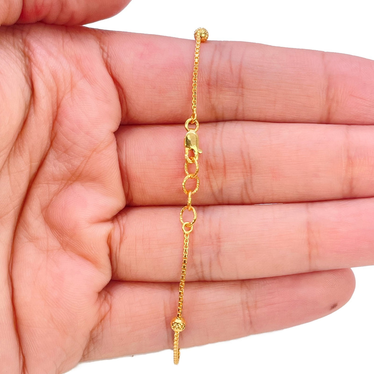22ct Yellow Gold Station Bracelet Diamond Cut Beads Box Chain 7.5 Inches