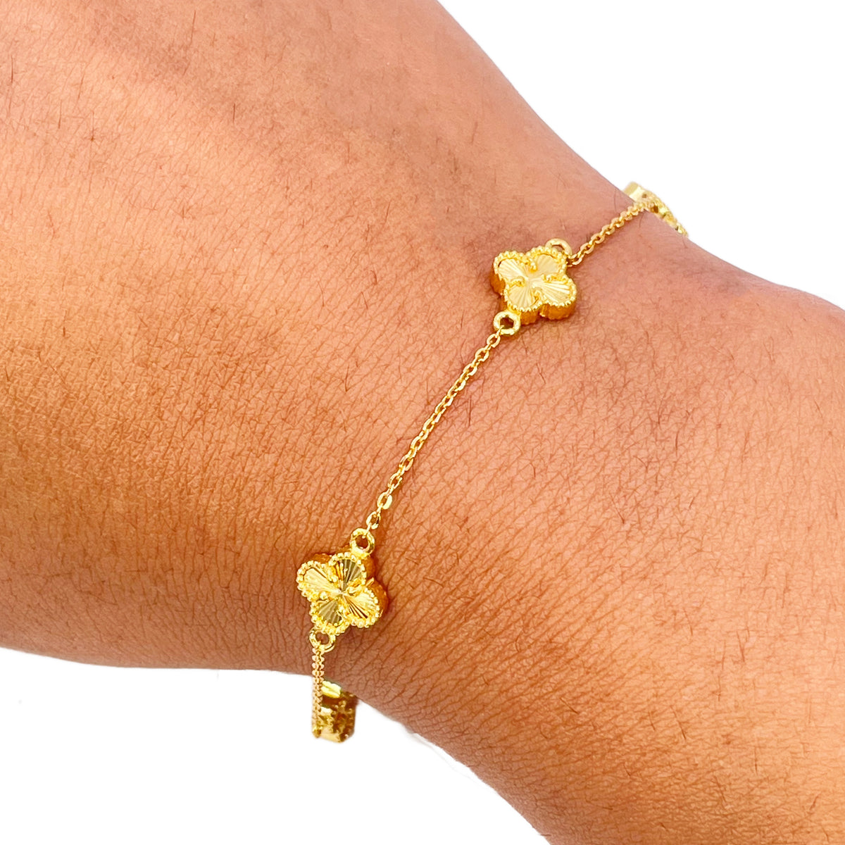 22 kt gult guld 5 blomster kløver diamant skåret armbånd 7,5 tommer