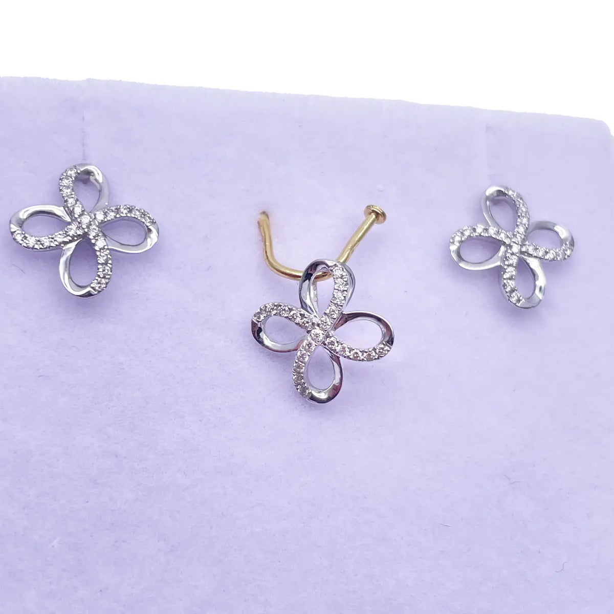 18ct White Gold Swirl Infinity Diamond Earrings & Matching Pendant 0.17ct 