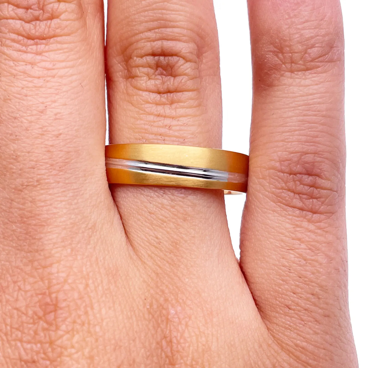 18ct Yellow/White Gold Bicolour Mens Wedding 5mm Band Double Wrapped Groove 