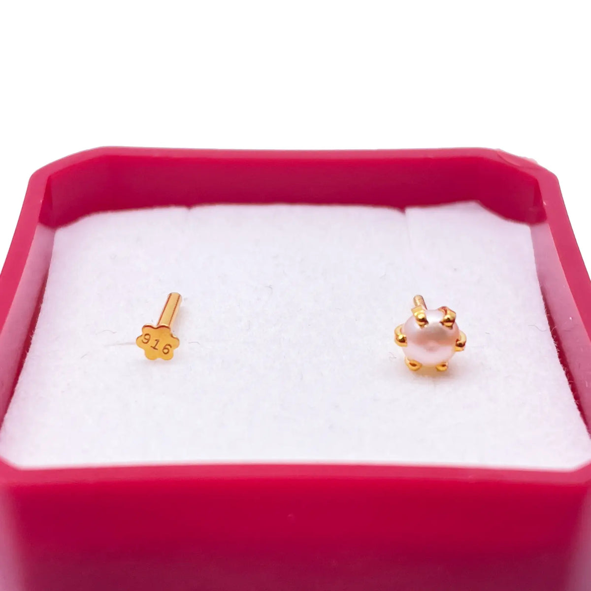22ct Yellow Gold Freshwater Pearl Claw Single Nose Stud 4.3mm 
